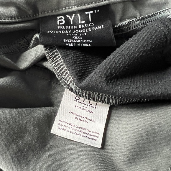 BYLT Everyday Jogger | Charcoal | Men's 31w (fits more like 30") - Picture 11 of 11